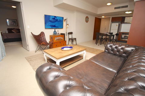 PeepSleep Chevron Towers - Accommodation 4U 13