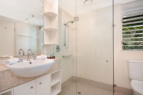 5231 BEACH CLUB PENTHOUSE - Accommodation 4U 10