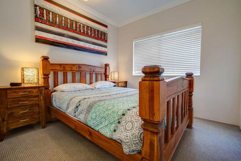 Currumbin Sands On The Beach - Accommodation 4U 32