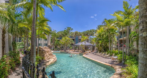 Currumbin Sands On The Beach - Accommodation 4U 4