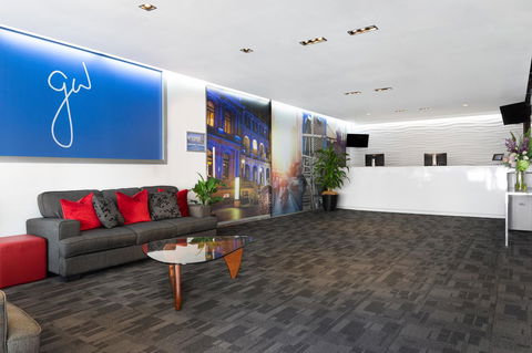 George Williams Hotel - Accommodation 4U 2