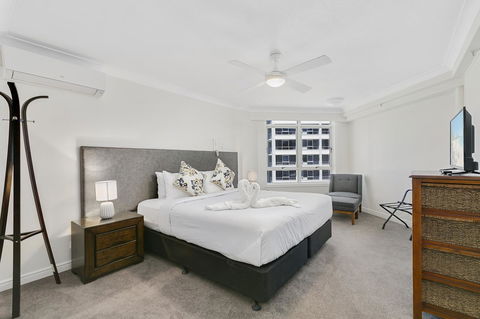 Moroccan Resort - HR Surfers Paradise - Accommodation 4U 7