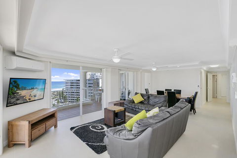 Moroccan Resort - HR Surfers Paradise - Accommodation 4U 10