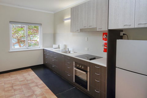 Palm Beach Hotel - Accommodation 4U 5