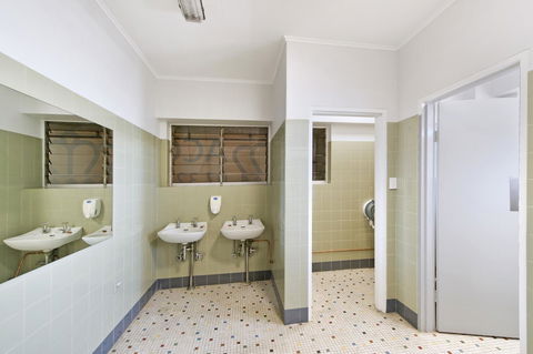 Palm Beach Hotel - Accommodation 4U 24