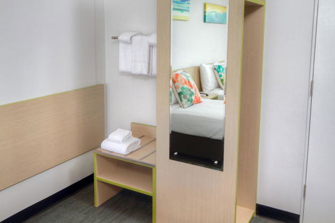 Palm Beach Hotel - Accommodation 4U 17