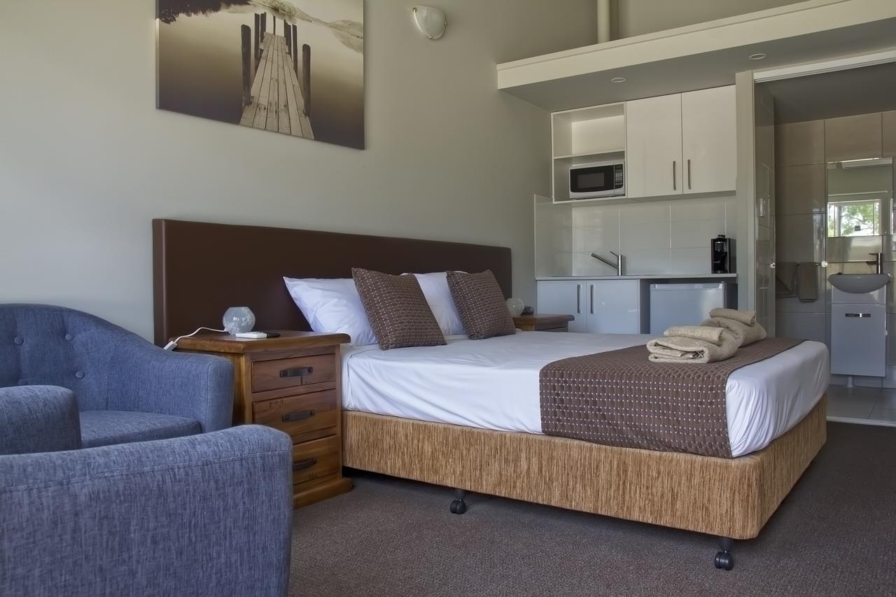  Accommodation 4U
