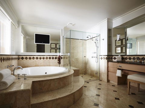JW Marriott Gold Coast Resort & Spa - Accommodation 4U 36