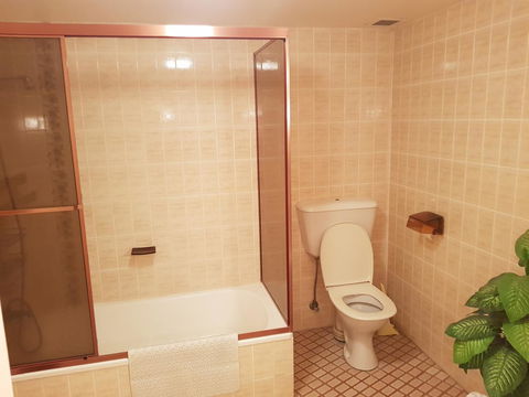 Gemini Court Holiday Apartments - Accommodation 4U 43