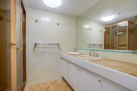 Gemini Court Holiday Apartments - Accommodation 4U 8