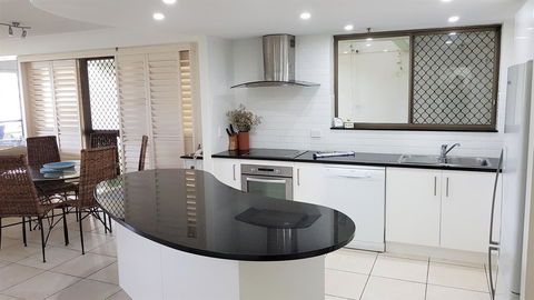 Gemini Court Holiday Apartments - Accommodation 4U 18