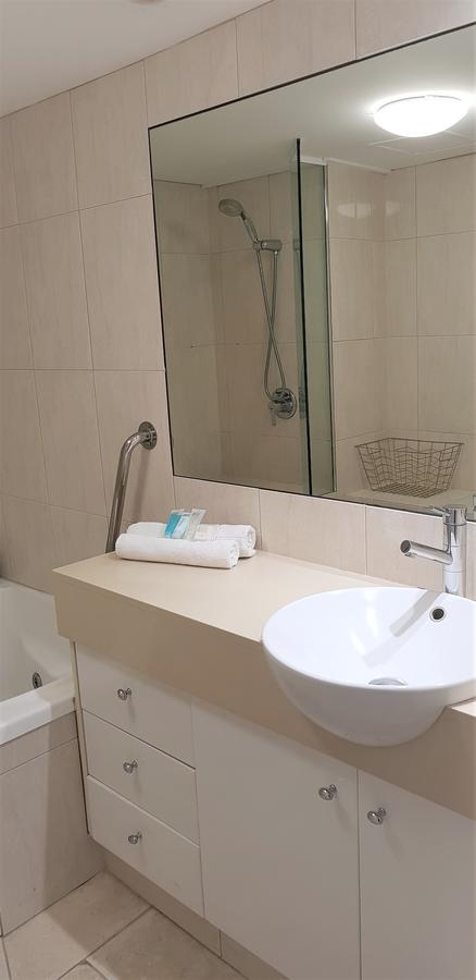 Gemini Court Holiday Apartments - Accommodation 4U 20