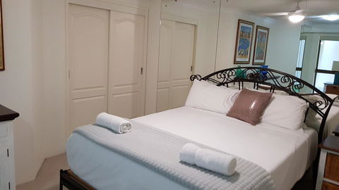 Gemini Court Holiday Apartments - Accommodation 4U 15