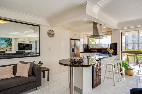 Gemini Court Holiday Apartments - Accommodation 4U 7