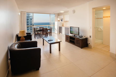 Chateau Beachside Resort - Accommodation 4U 17