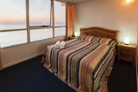 Chateau Beachside Resort - Accommodation 4U 26
