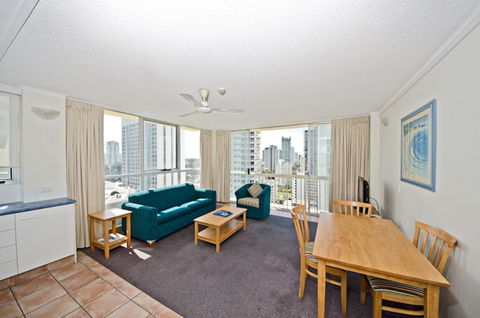 Chateau Beachside Resort - Accommodation 4U 27