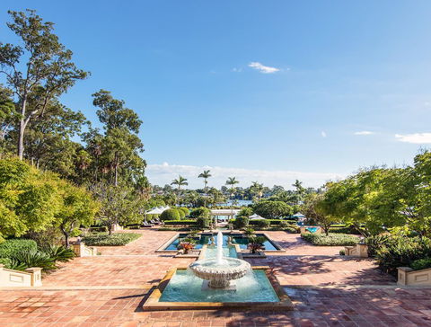InterContinental Sanctuary Cove Resort, An IHG Hotel - Accommodation 4U 9