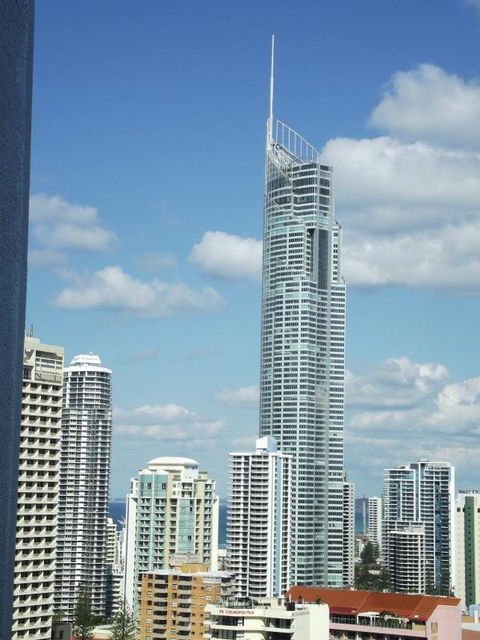 Private 2 Bedroom Apartment @ Chevron Towers - Accommodation 4U 12