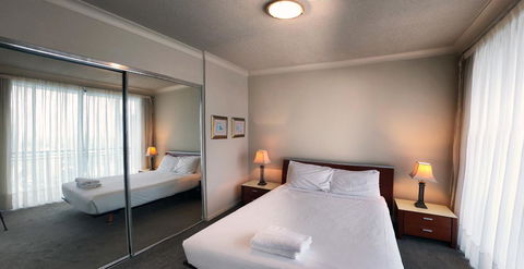 Private 2 Bedroom Apartment @ Chevron Towers - Accommodation 4U 6