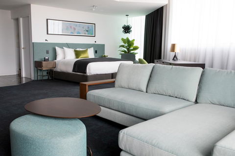 Eatons Hill Hotel - Accommodation 4U 43