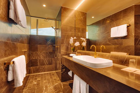 Eatons Hill Hotel - Accommodation 4U 11