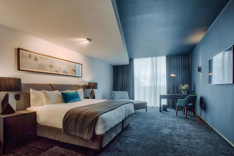 Eatons Hill Hotel - Accommodation 4U 22