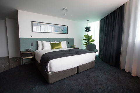 Eatons Hill Hotel - Accommodation 4U 41