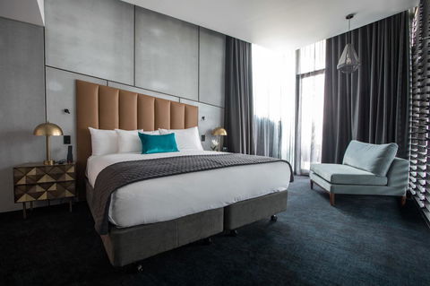 Eatons Hill Hotel - Accommodation 4U 30