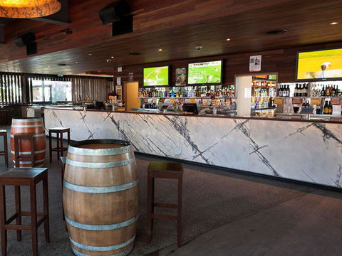 Eatons Hill Hotel - Accommodation 4U 38