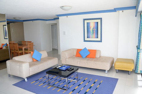 Zenith Ocean Front Apartments - Accommodation 4U 18