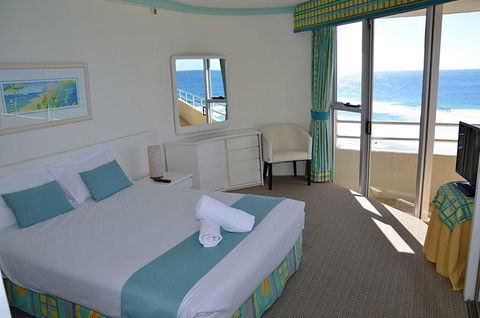 Zenith Ocean Front Apartments - Accommodation 4U 21