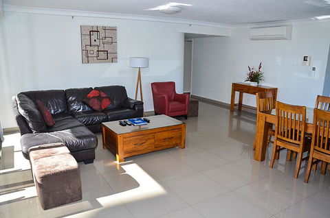 Zenith Ocean Front Apartments - Accommodation 4U 33
