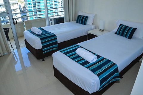 Zenith Ocean Front Apartments - Accommodation 4U 35