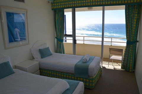 Zenith Ocean Front Apartments - Accommodation 4U 23