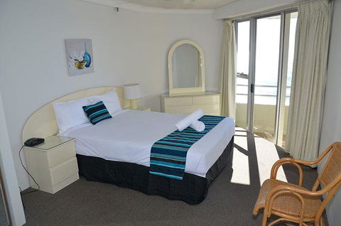 Zenith Ocean Front Apartments - Accommodation 4U 44