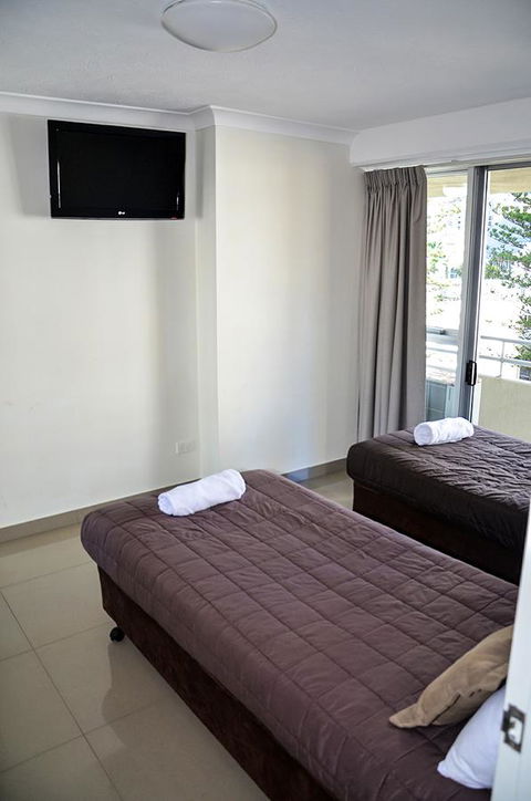 Zenith Ocean Front Apartments - Accommodation 4U 32