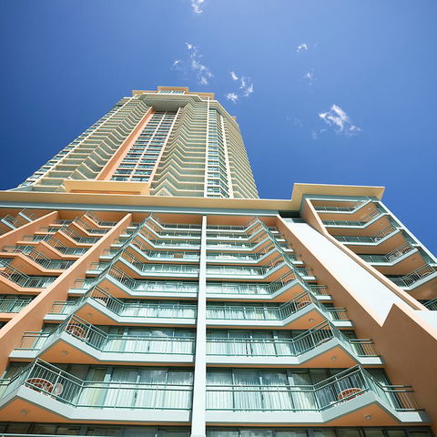 Mantra Crown Towers - Accommodation 4U 15
