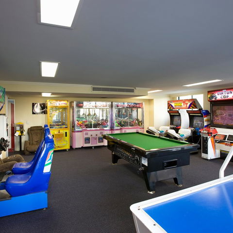 Mantra Crown Towers - Accommodation 4U 10