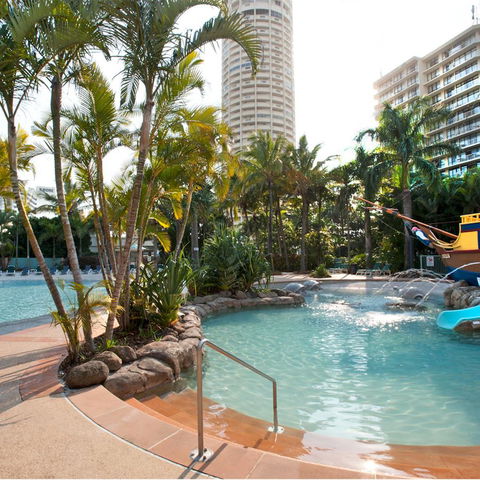 Mantra Crown Towers - Accommodation 4U 9