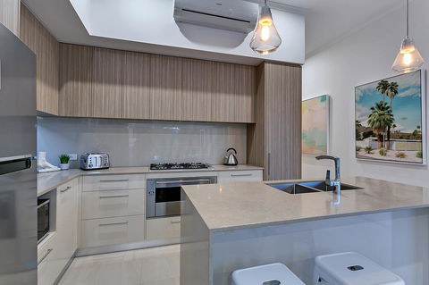 Oceans Edge Holiday Home - Accommodation 4U 8