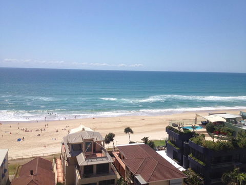Norfolk Luxury Beachfront Apartments - Accommodation 4U 3