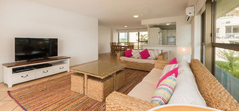 Norfolk Luxury Beachfront Apartments - Accommodation 4U 26