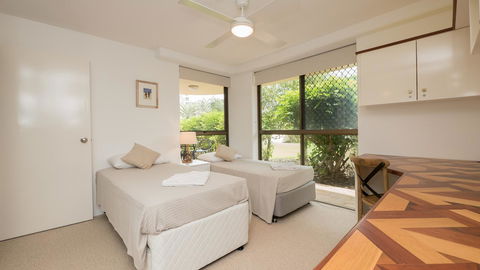 Norfolk Luxury Beachfront Apartments - Accommodation 4U 19