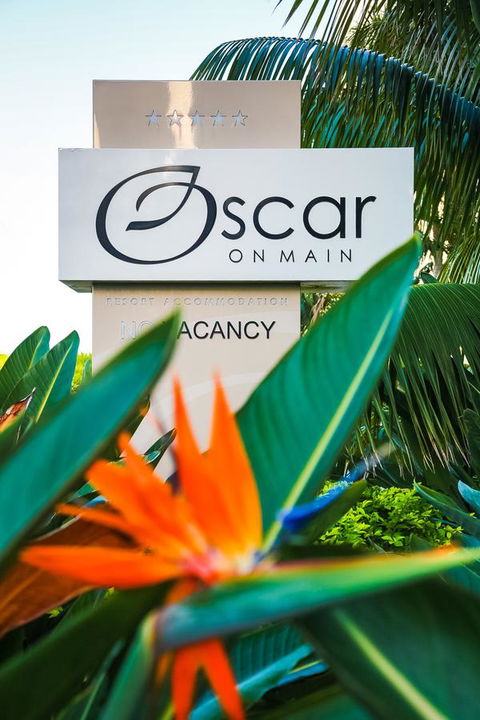 Oscar On Main Beach Resort - Accommodation 4U 11