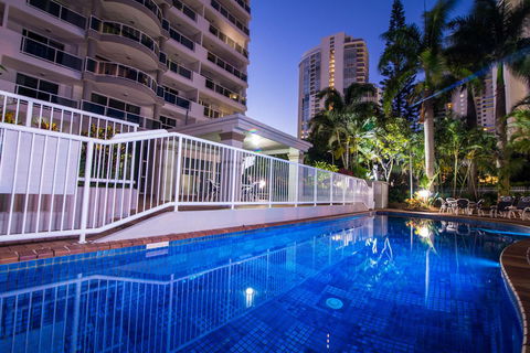 Oscar On Main Beach Resort - Accommodation 4U 36