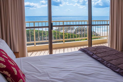 Capricorn One Beachside Holiday Apartments - Official - Accommodation 4U 10