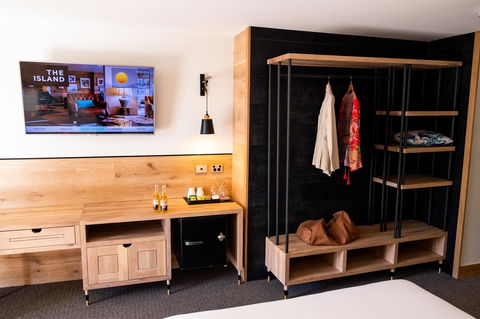 The Island Gold Coast - Accommodation 4U 23