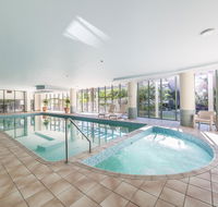 Meriton On Main Beach - Accommodation 4U