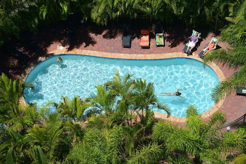 The Meriton Apartments On Main Beach - Accommodation 4U 36